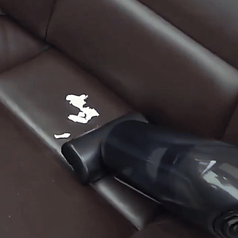 Aspirateur-pour-voiture-rechargeable