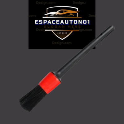 brosse-nettoyage-voiture-pinceau
